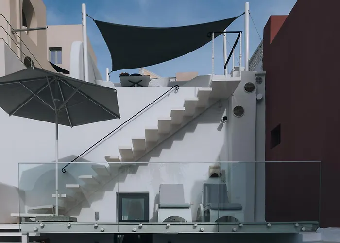 Opera Mansion Santorini