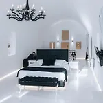 Opera Mansion Santorini Willa
