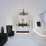 Opera Mansion Santorini Fira (Santorini)