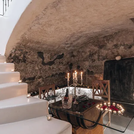 Opera Mansion Santorini Вилла