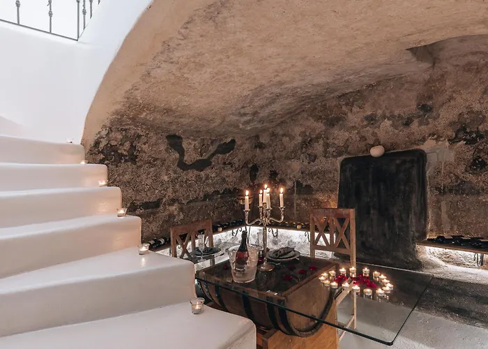 Opera Mansion Santorini Villa