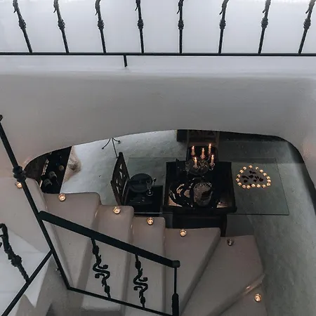 Opera Mansion Santorini