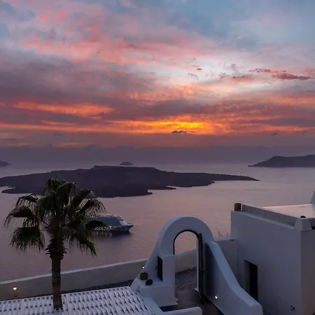 Villa Opera Mansion Santorini Firá
