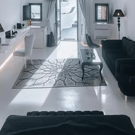 Villa Opera Mansion Santorini Firá