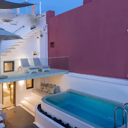Opera Mansion Santorini * Firá